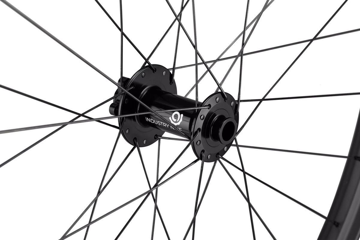 Specialized Roval Traverse HD i9 | Rueda MTB carbono trail | Máxima resistencia y control competitivo - Imagen 7