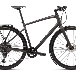 Specialized Sirrus X 4.0 EQ – Híbrida equipada con Future Shock 1.5 (20 mm), horquilla de carbono, Shimano Deore 1×12 (11–51), dinamo con luces, portabultos Racktime y guardabarros DRYTECH
