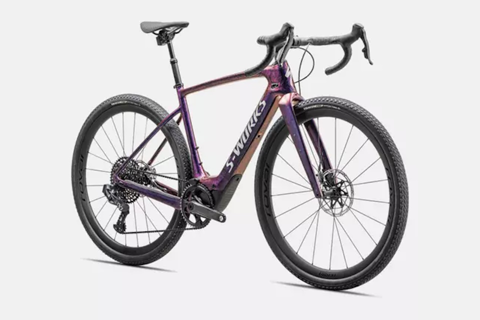 Specialized Turbo Creo 2 S-Works 2025 – Gloss Carbon / Red To Blue Pearl Strata / Satin Liquid Silver - Imagen 3